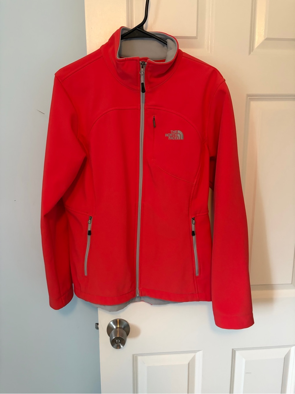 The North Face women’s ' coral Softshell Jacket with Gray Trim
